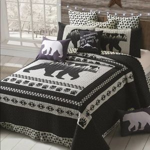 Moon Bear Queen Bedding Set